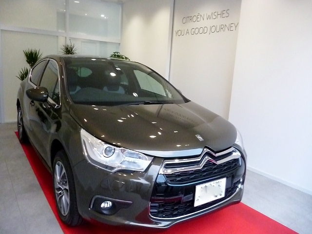 DS4納車式