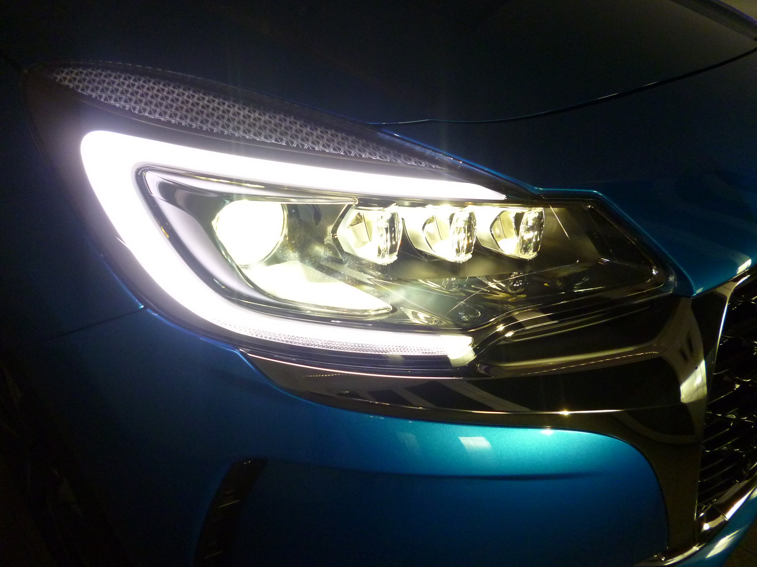 DS LED VISION!!　NEW DS3!!