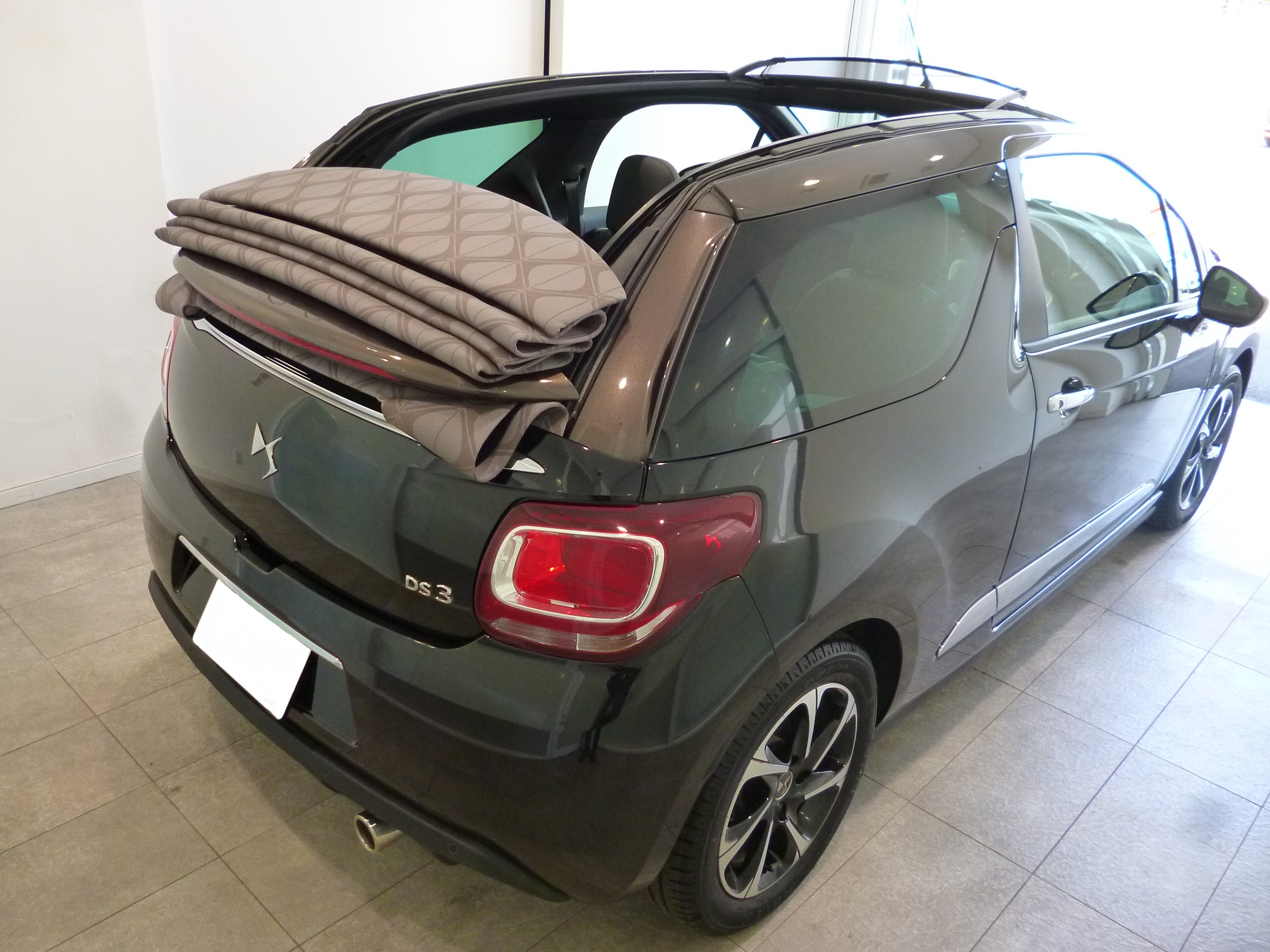 DS3 Cabrio モノグラムトップ　ご納車♪♪