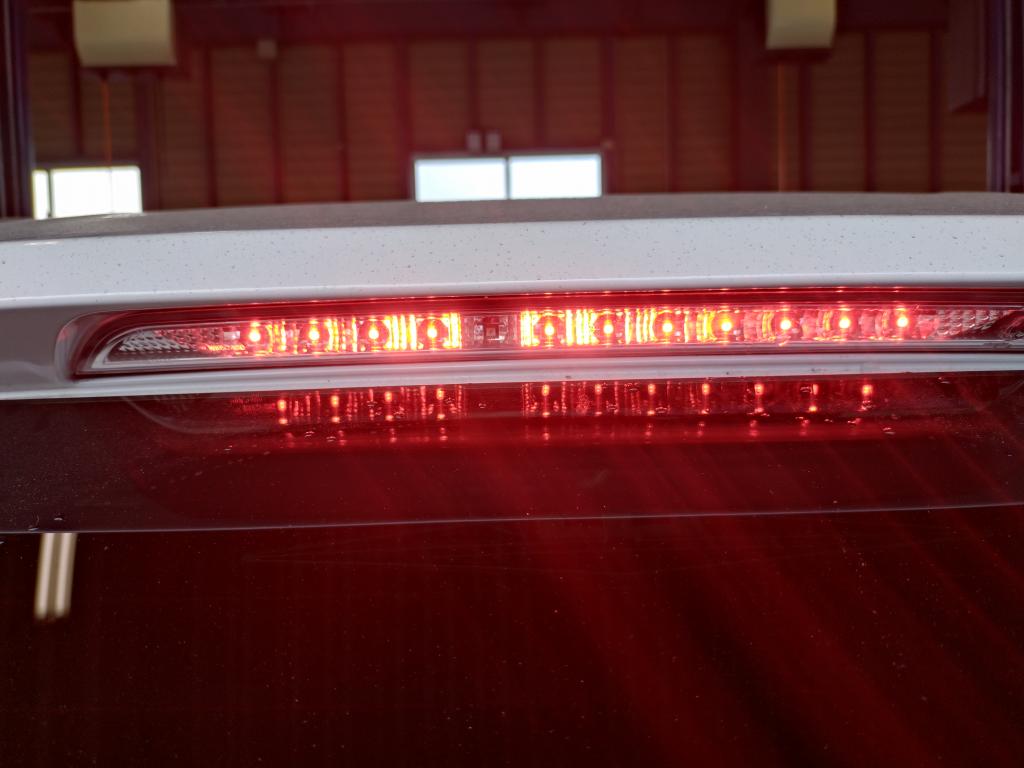 ハイマウントストップランプ切れ