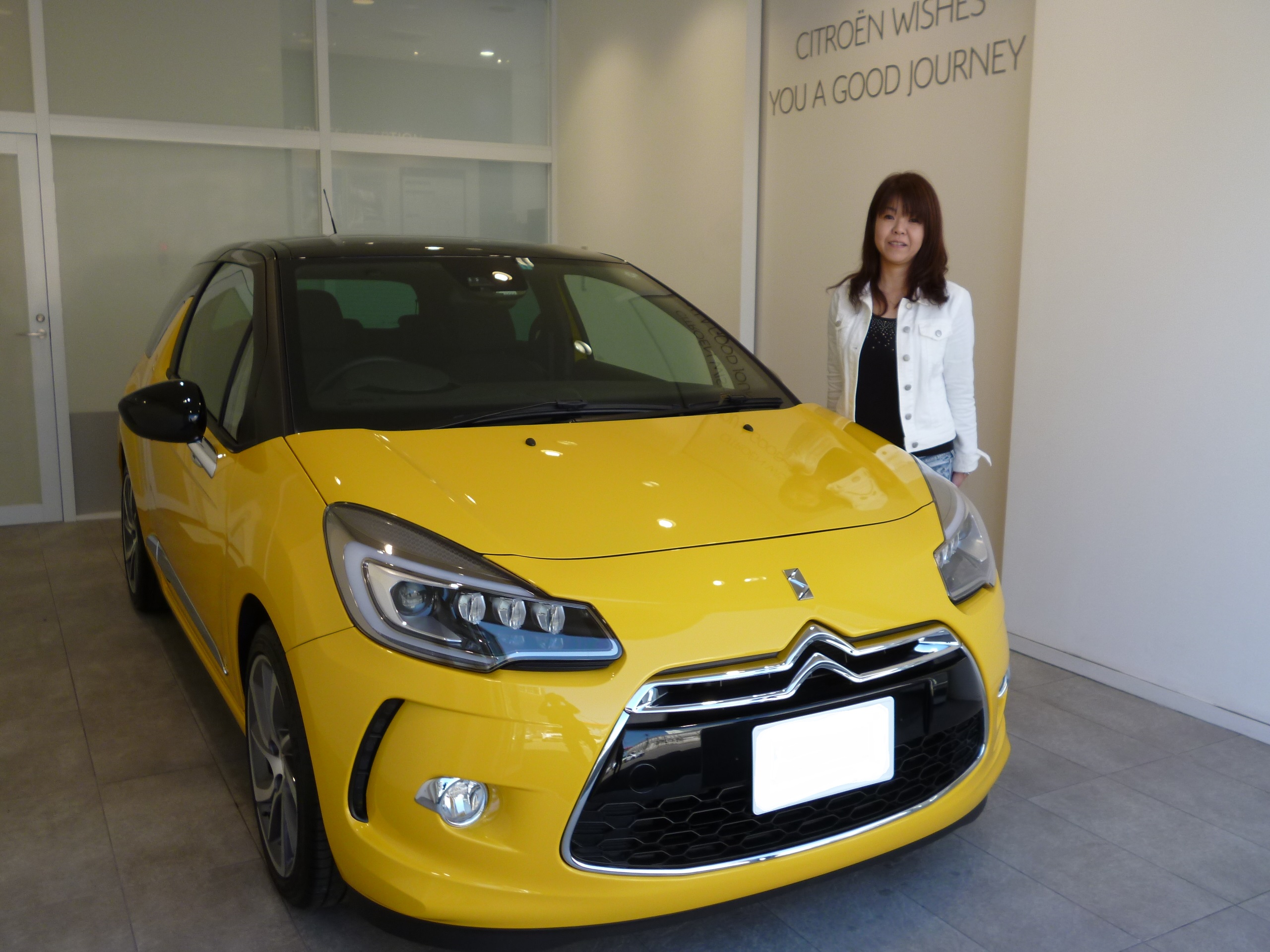キイロ×クロ♪　DS3 Chic　ご納車させて頂きました♪♪