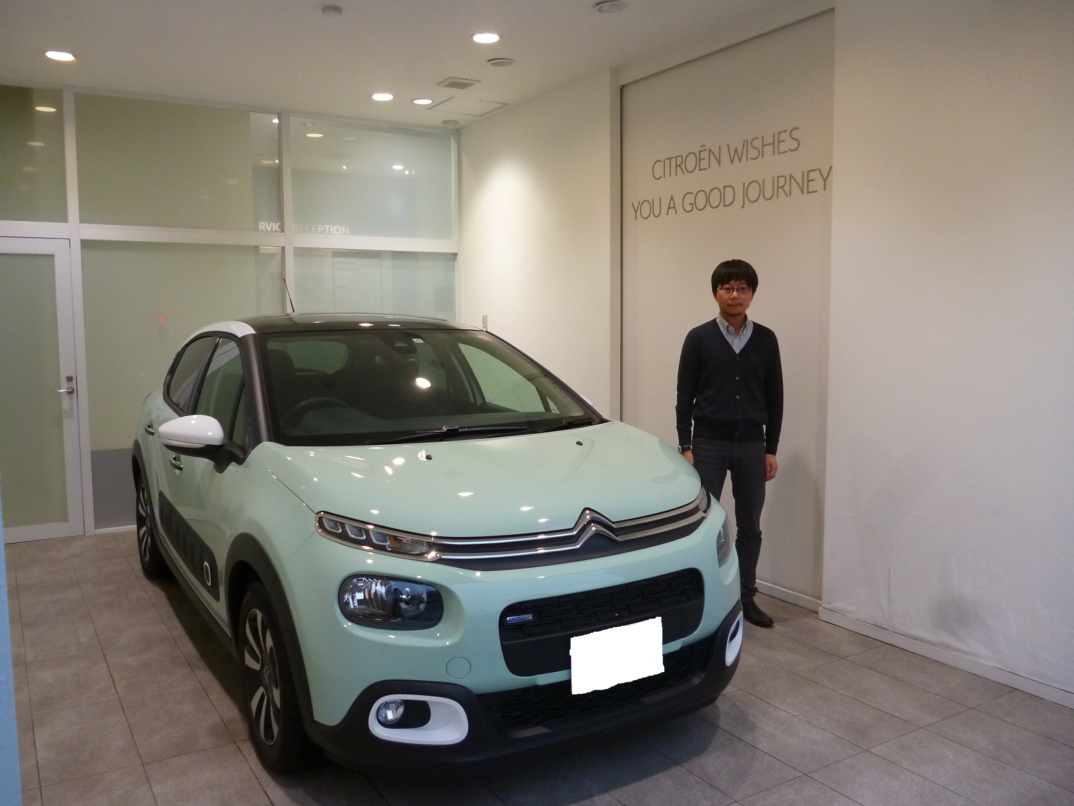 C3はこの色も似あいますよね