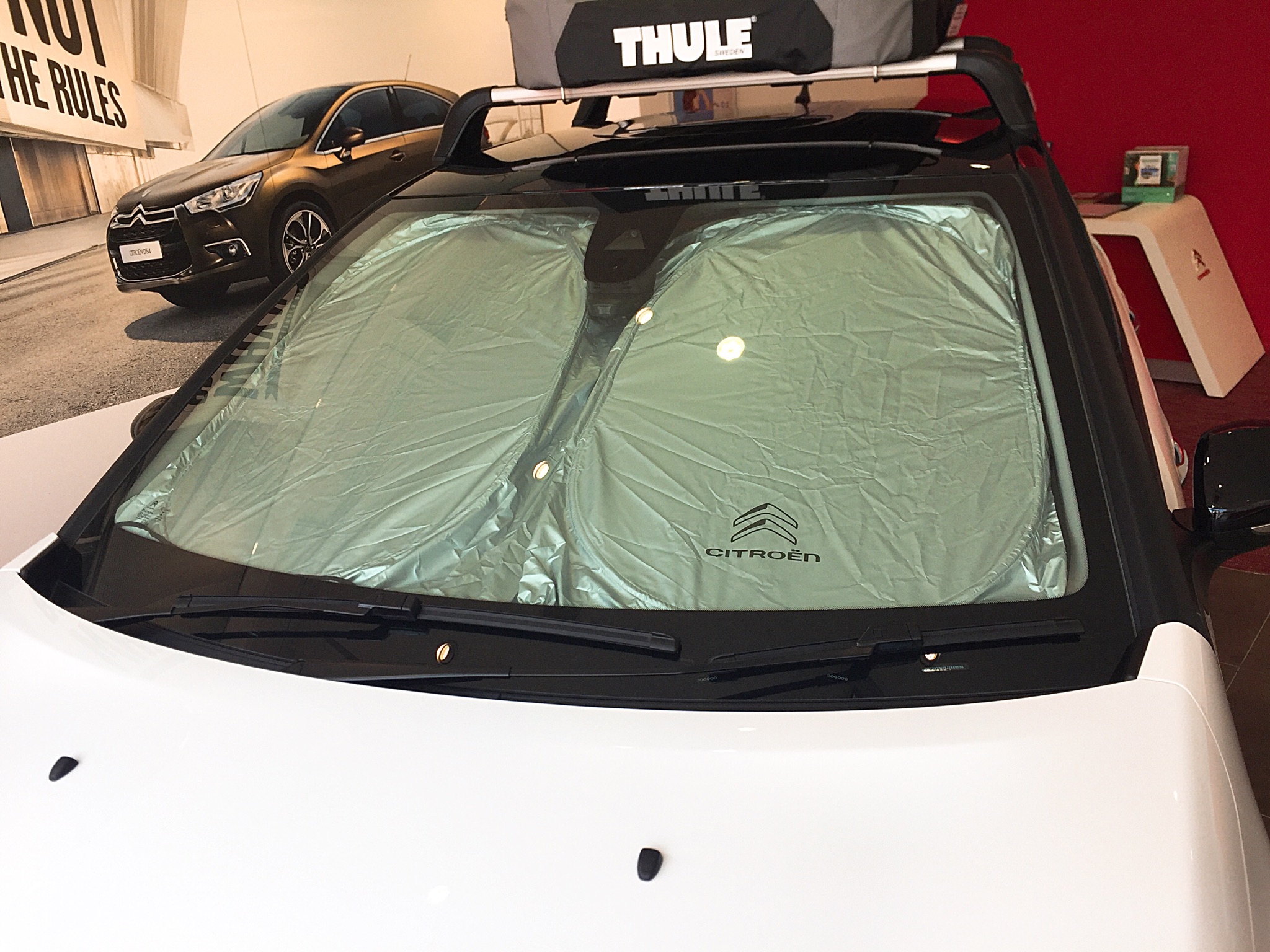 ウィンドウサンシェード