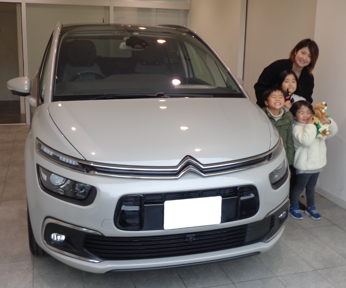 GRAND C4 SPACETOURER 納車しました。