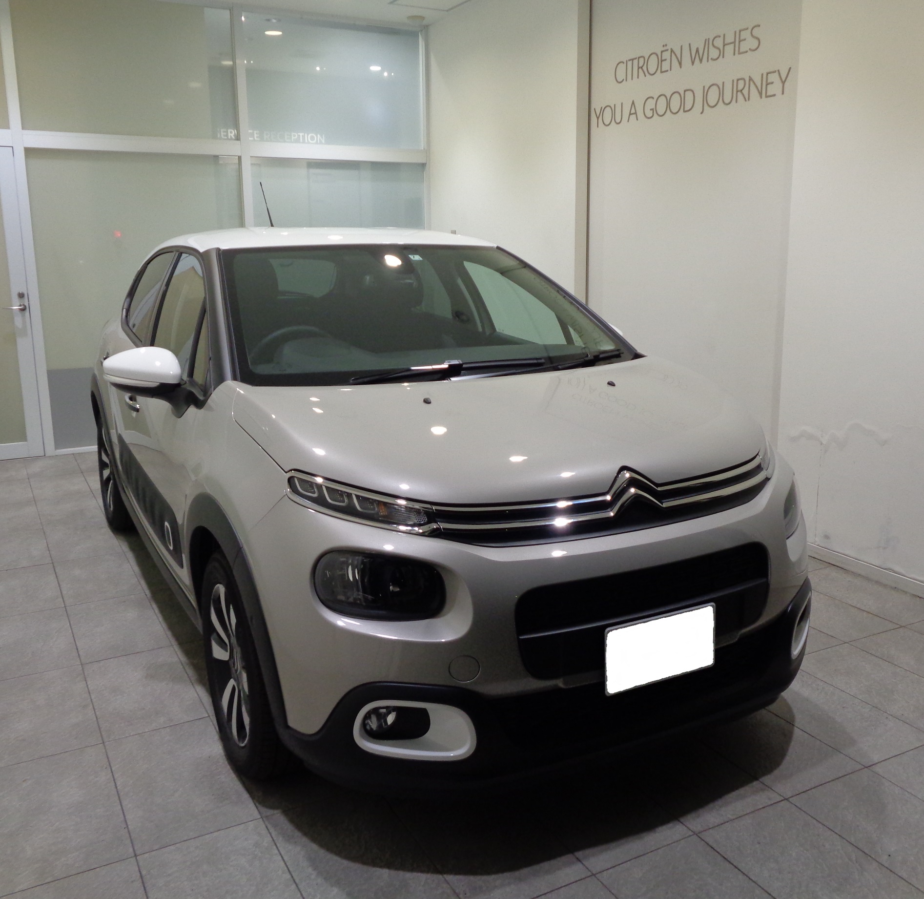 サーブルのC3、ご納車させて頂きました。