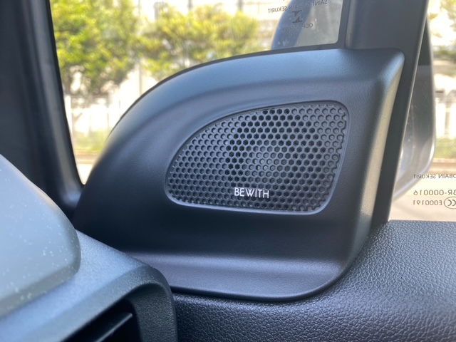 ベルランゴのために開発されたスピーカー
