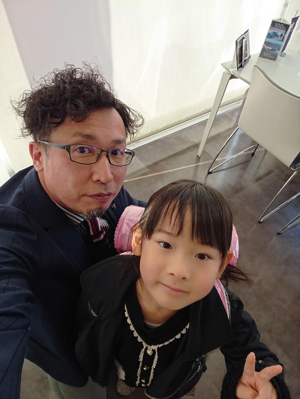 お子さんの成長と、その大きいオトモダチの、成長記録（そら、歳もとるわいな...）