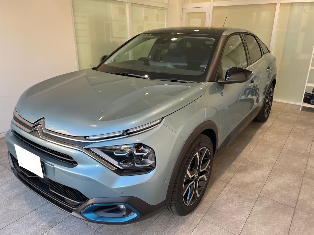 NewC4新色実物ございます(^^♪