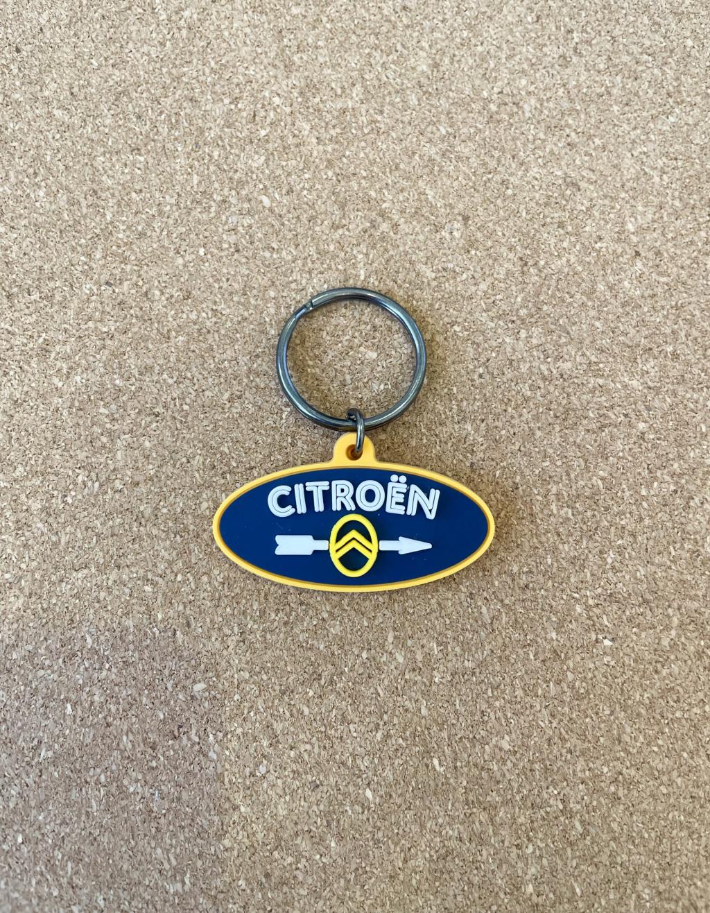 CITROËNロゴキーホルダー✨