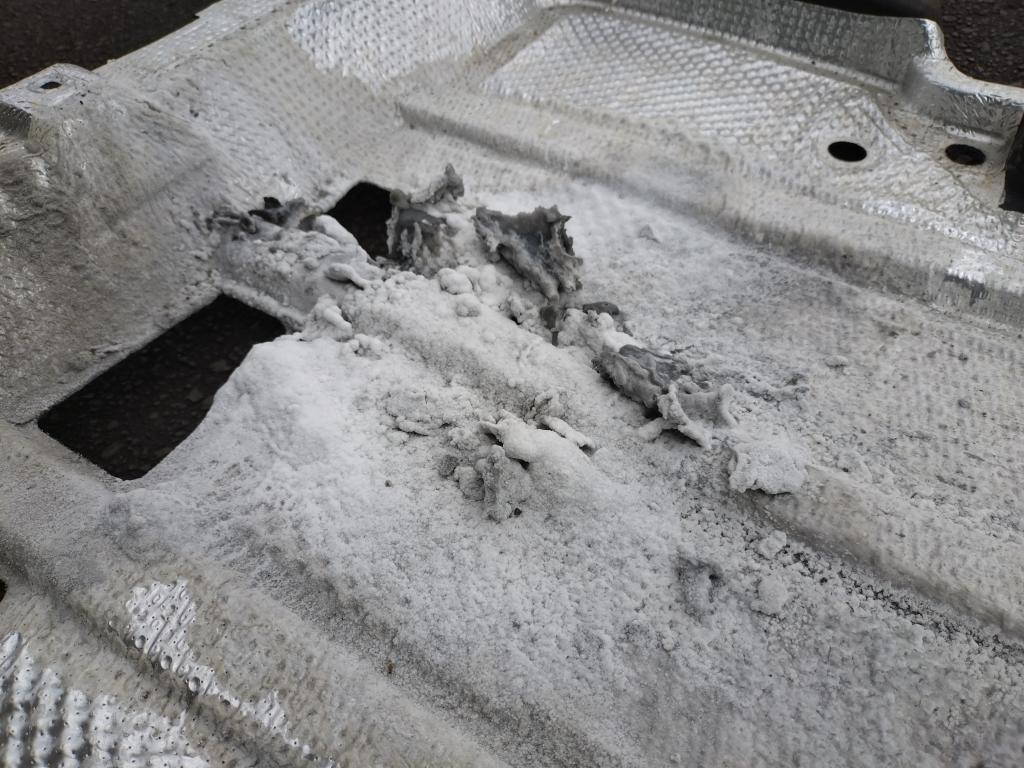 アドブルー漏れ